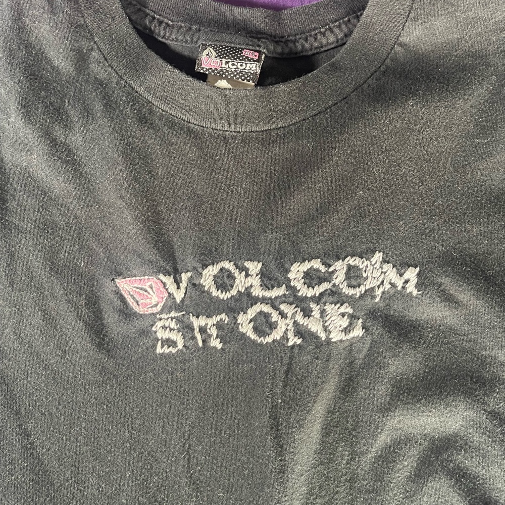 Vintage Y2K Volcom Stone Embroidered Shirt
